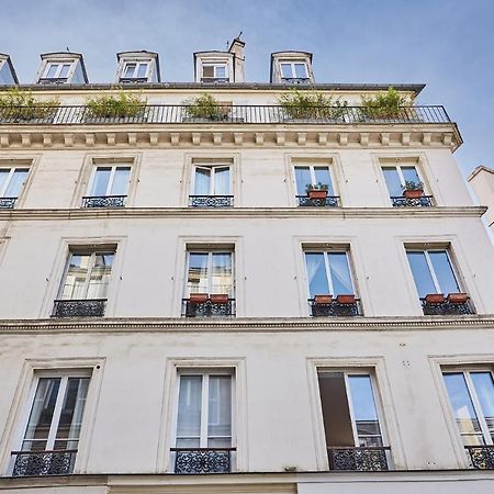 Apartment Center Of Paris By Studio Prestige Luaran gambar