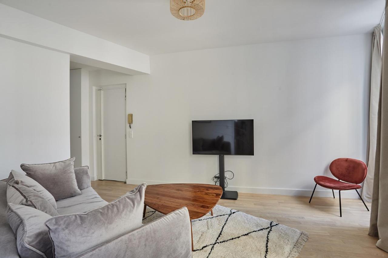 Apartment Center Of Paris By Studio Prestige Luaran gambar